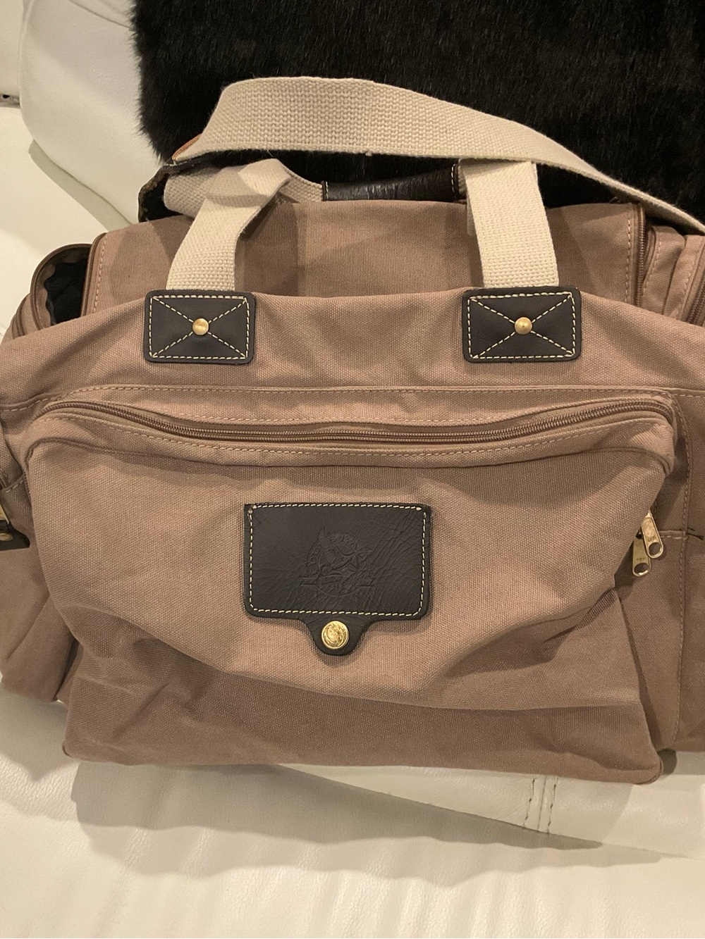 Eddie Bower Weekend Bag/Carry On Bag Including Shoulder Strap